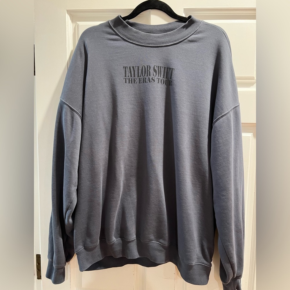 Taylor Swift The Eras Tour Crewneck size L